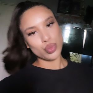 Meet your Posher, Sunshine